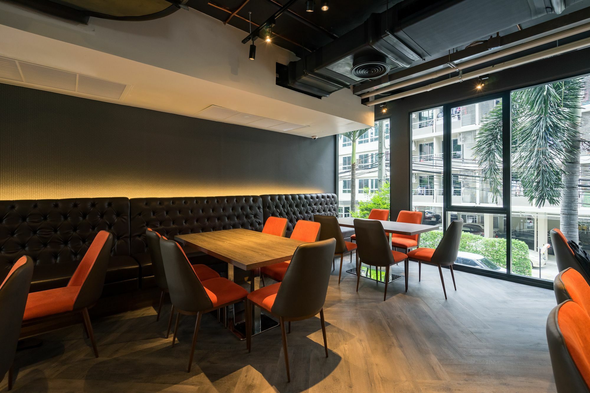 Stay Hotel Bkk Банкок Екстериор снимка